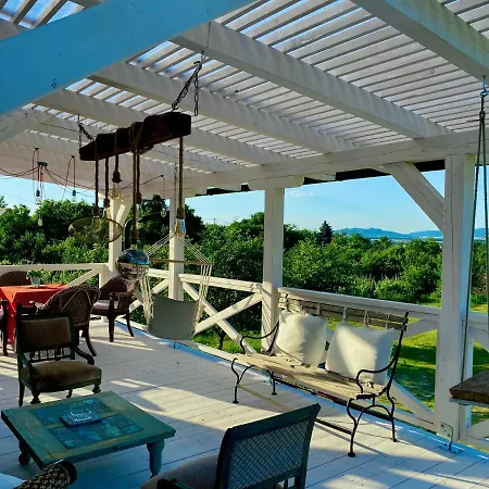 Holiday home Arty House With Huge Terrace At Lake Balaton