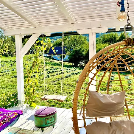 Nyaraló Arty House With Huge Terrace At Lake Balaton